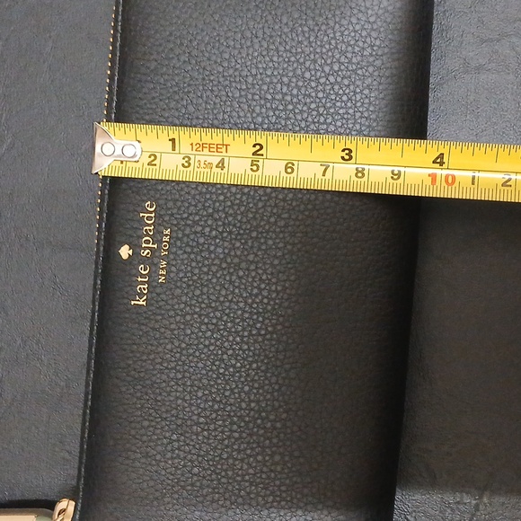 Kate Spade NWT Black Leather Nisha Wallet with Tassel Zipper - Picture 12 of 12